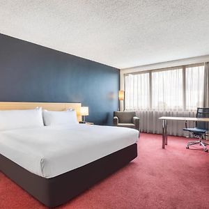 Premium King Room